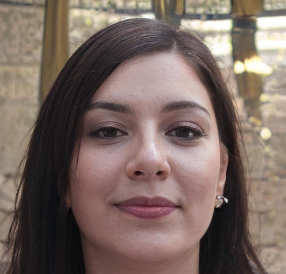 Ana Martínez, Jefa de Análisis Cuantitativo